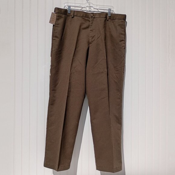 DOCKERS Khaki Pants Mens 38 x 30 Brown D4 Relaxed Fit Flat Front Slacks NWT - Picture 15 of 16